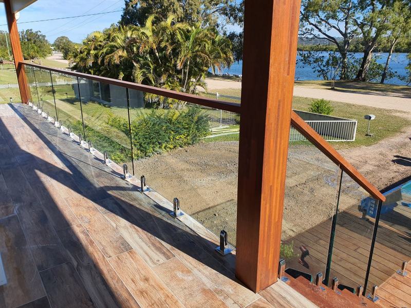 Another-spectacular-balustrade-and-poolfence-completed-this-week-for-a.xxoh34ba7ece24d6db54d932f0586d478bf2oe5FC16301