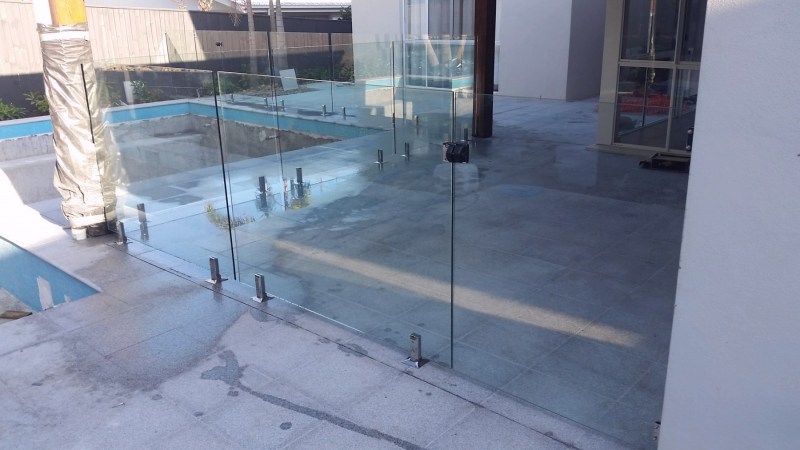 frameless-poolfencing-16