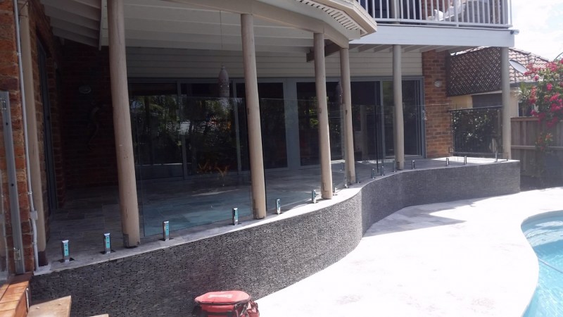 frameless-poolfencing-24