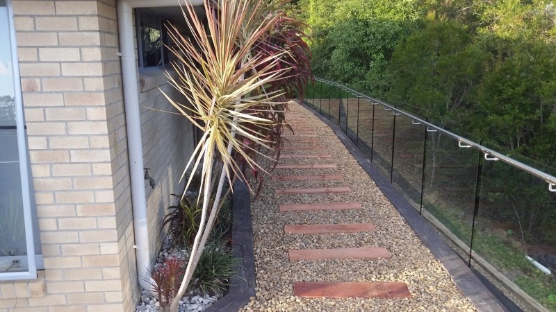 stand-off-balustrading-10