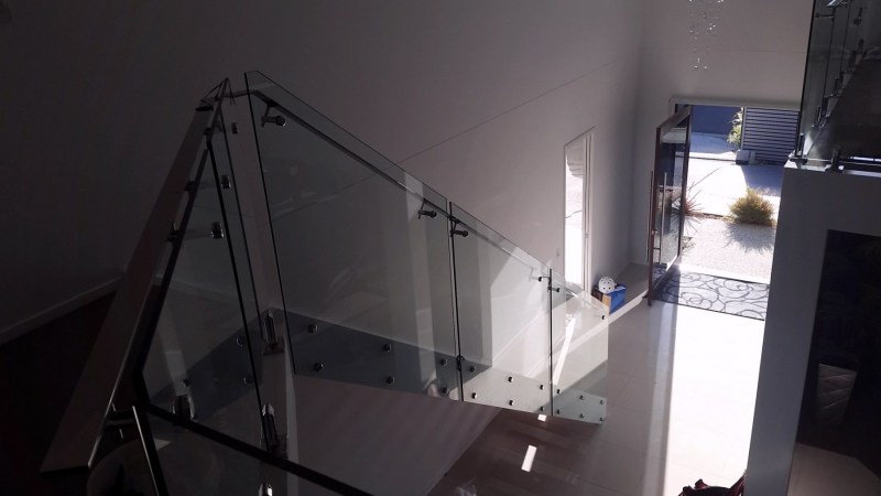 stand-off-balustrading-5